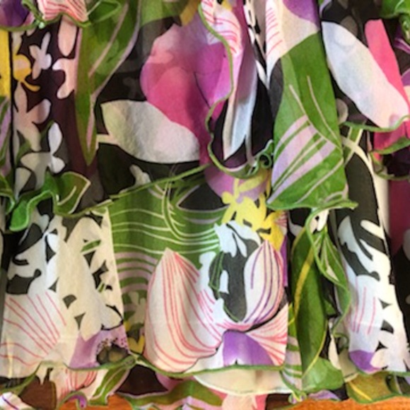 Anna Paul 100% Silk Flowered Mini Ruffled Skirt Size Small - Picture 4 of 8